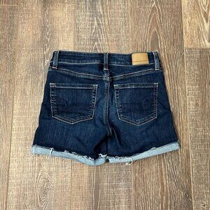 American Eagle Midi Shorts – Size 2